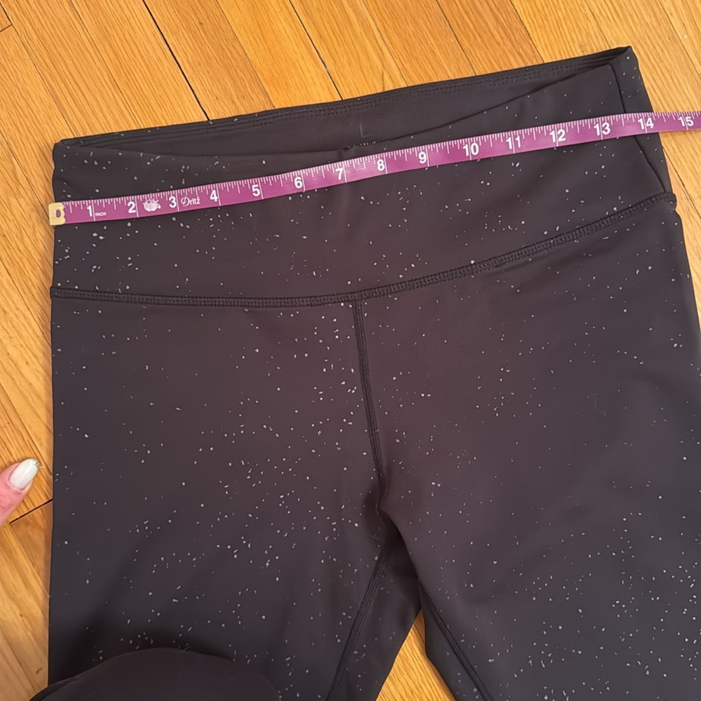 NWOT Black and Silver Speckled Leggings size S - Picture 2 of 5